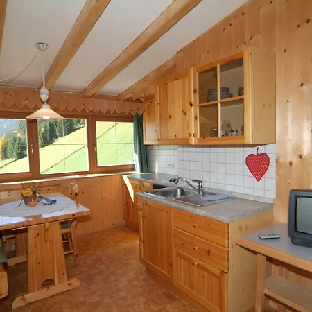 Bio Refugium Blaslahof Aparthotel 4*